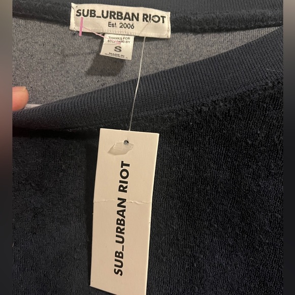 SUBURBAN RIOT - NWT Terry Crewneck Sweatshirt Sz Small - Picture 4 of 4